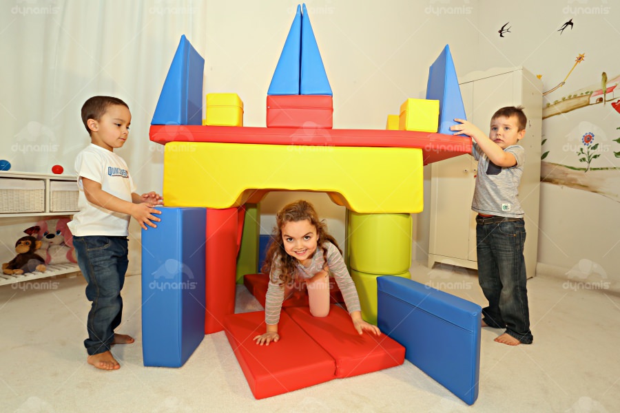 BIG CASTLE (2)