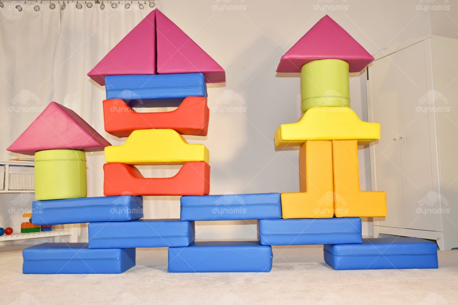 SIX SHAPES (4)