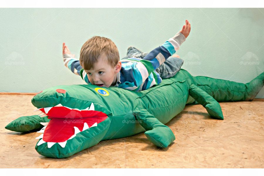 RECLINE CROCODILE (2)