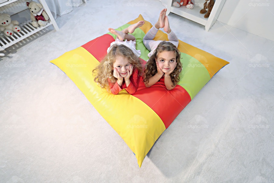 FOUR COLOUR PILLOW LARGE (2)