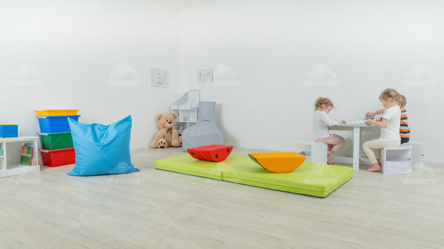 LARGE FOLDING MAT (4)